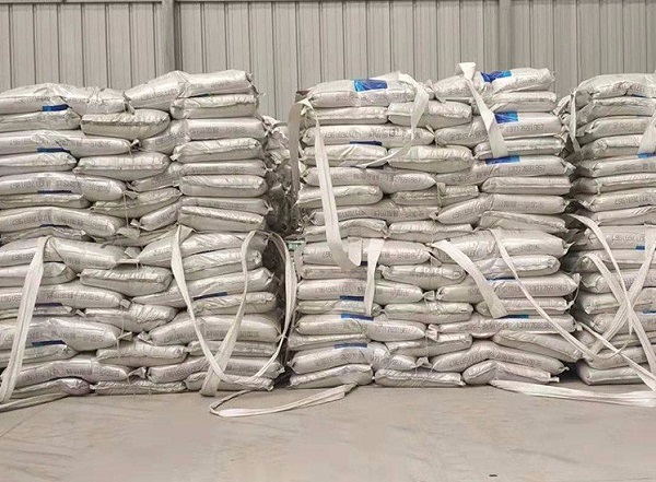 ���Ŀ׵�ѹ����