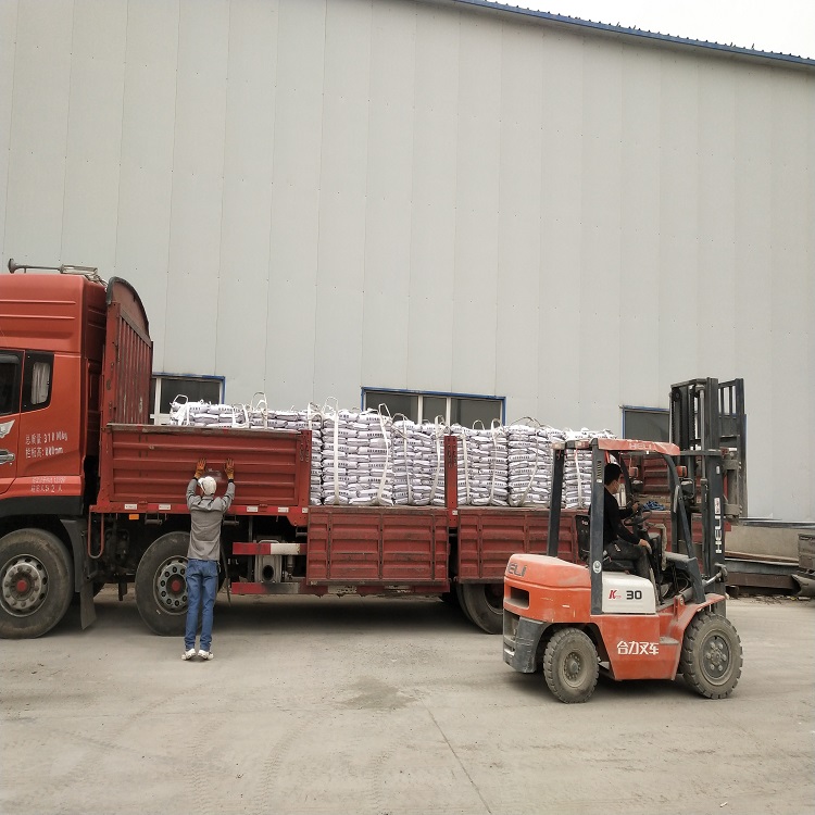 �׵�ѹ���Ϻ͹Ű��ˮ�������������������