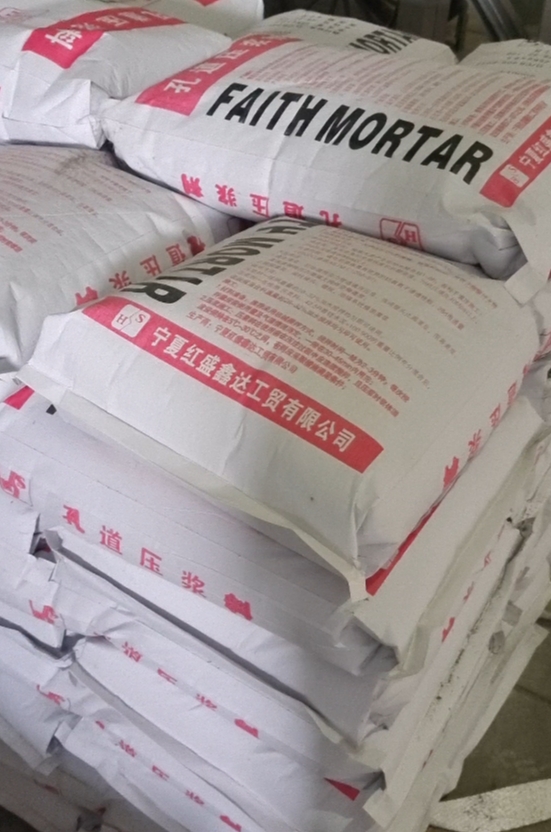 �׵�ѹ�����ڹ���ʩ����������������Ҫ�Ľ�ɫ